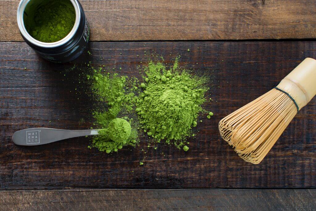 Matcha Tee, Matcha Pulver, grüner Tee, Teetrends