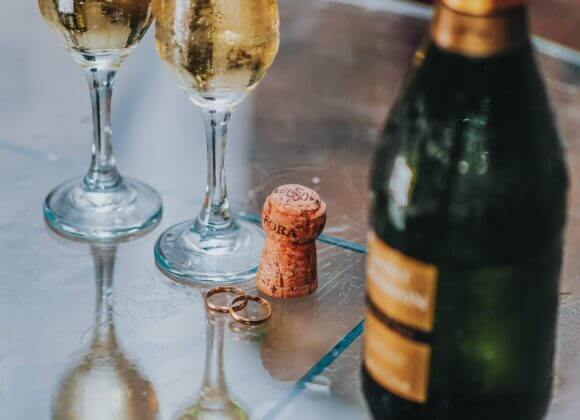 Chilling wine - tips from a professional pexels-sergio-souza-1841506