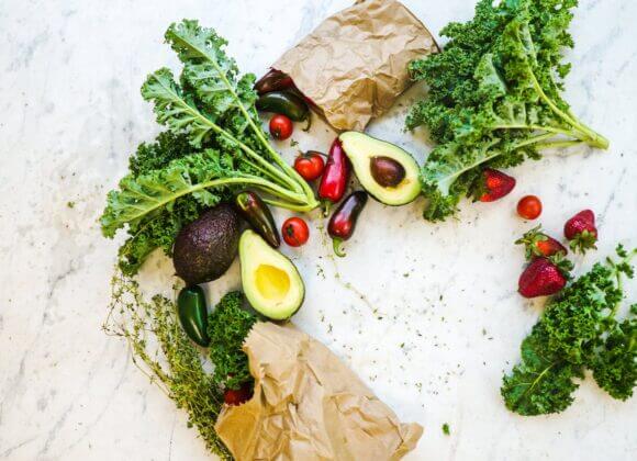 Healthy eating: 5 nutrition myths pexels-wendy-wei-1656666