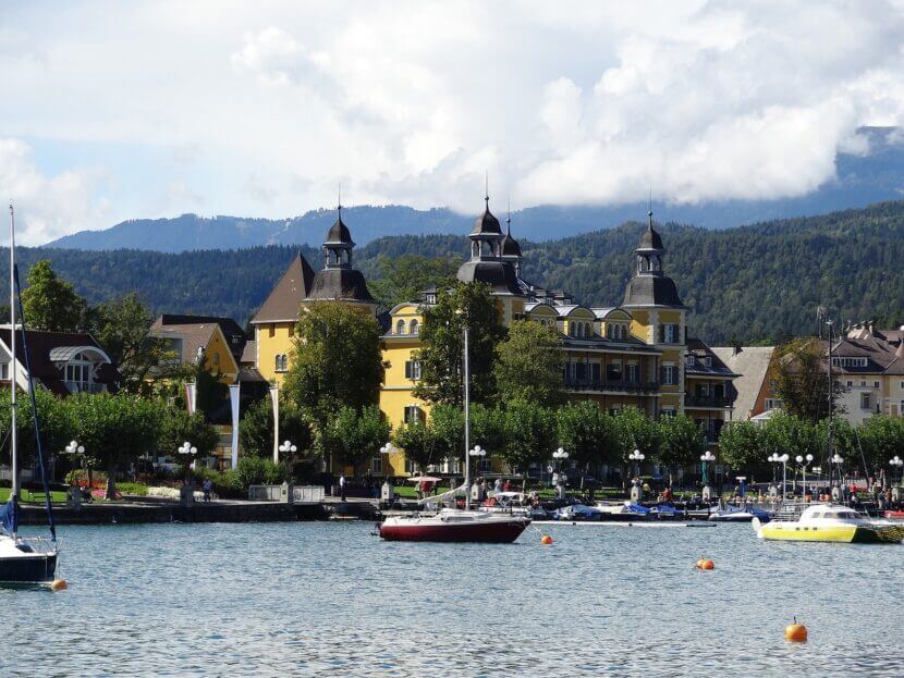 Die günstigsten und teuersten Gemeinden zum Wohnen in Österreich worthersee-330038_1280