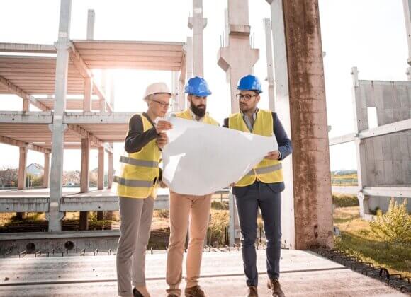 Training in the construction industry: An investment in the future architect-3979490_1280