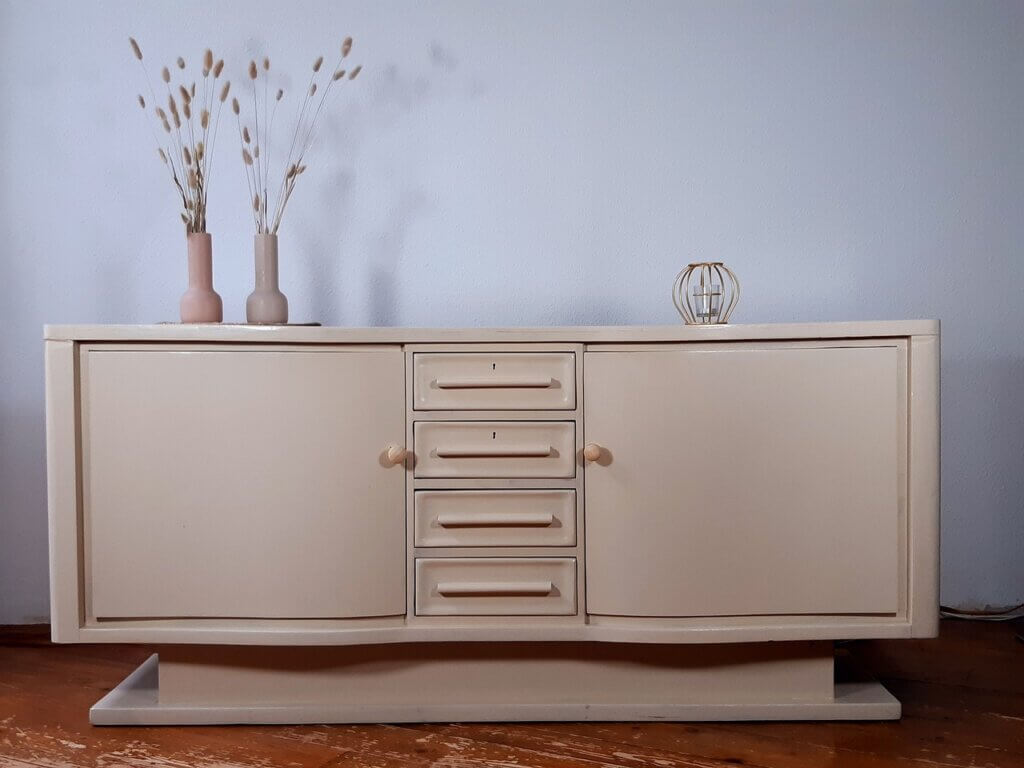 Meubles rétros, meubles rétros, vintage, ameublement