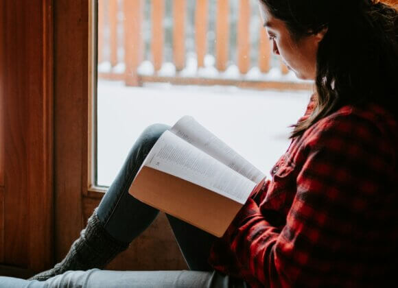 #Booktok: Klassische Literatur und moderne Must-Reads kelly-sikkema-tp_AlXyMPdE-unsplash
