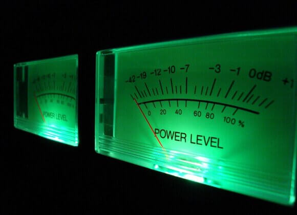 « L'isolation acoustique doit avoir du poids » vu-meter-70433_1280