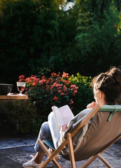 Reading_Photo by Jubéo Hernandez on Unsplash