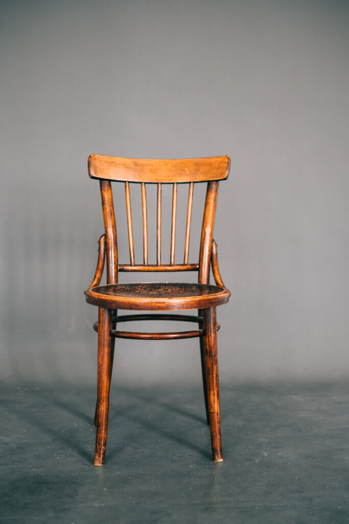 Meubles d'occasion, fauteuils vintage, meubles d'occasion