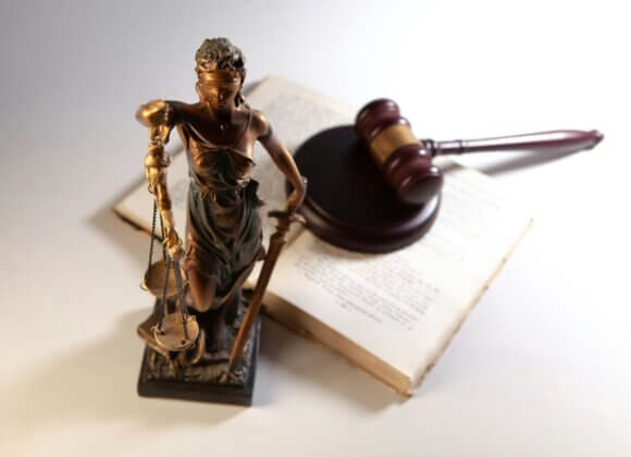 Bidding process for real estate: procedure, risks & tips Bidding process