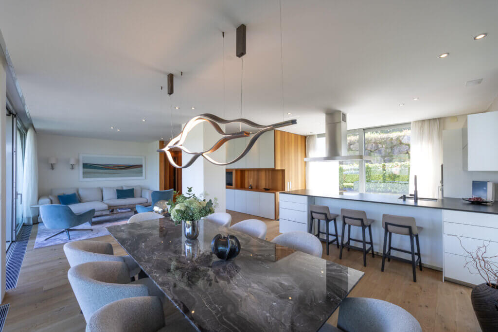 Modern Beachfront Villa on Lake Wörthersee