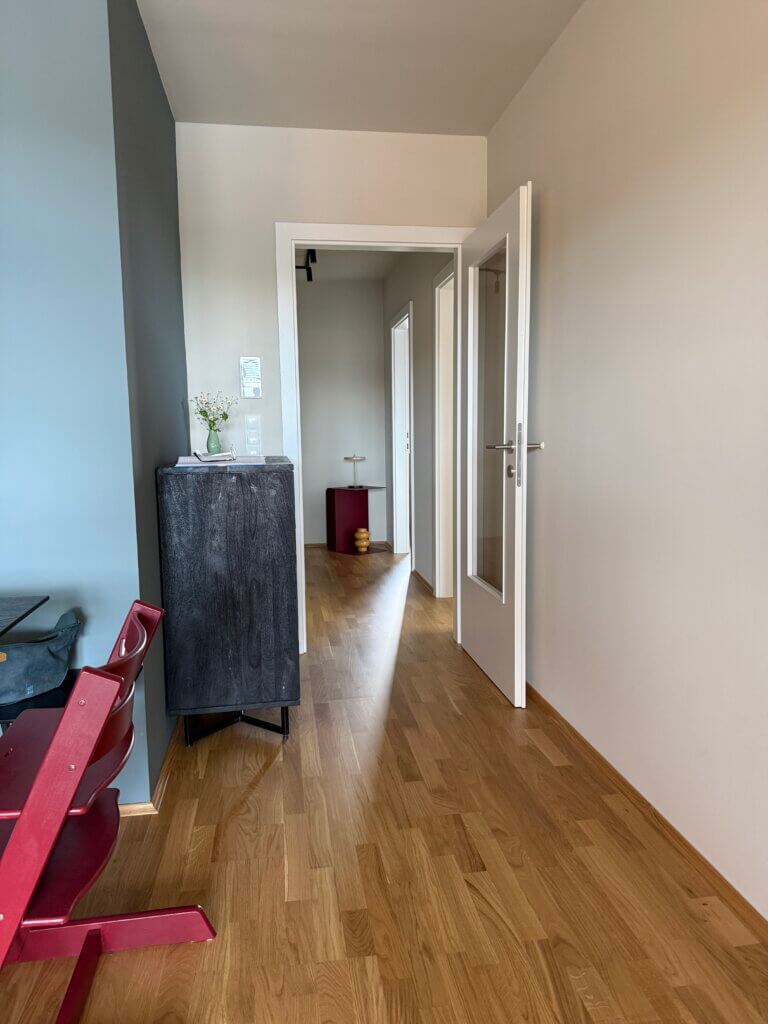 Wandfarben Trends 2026, Cool Blue Wandfarbe